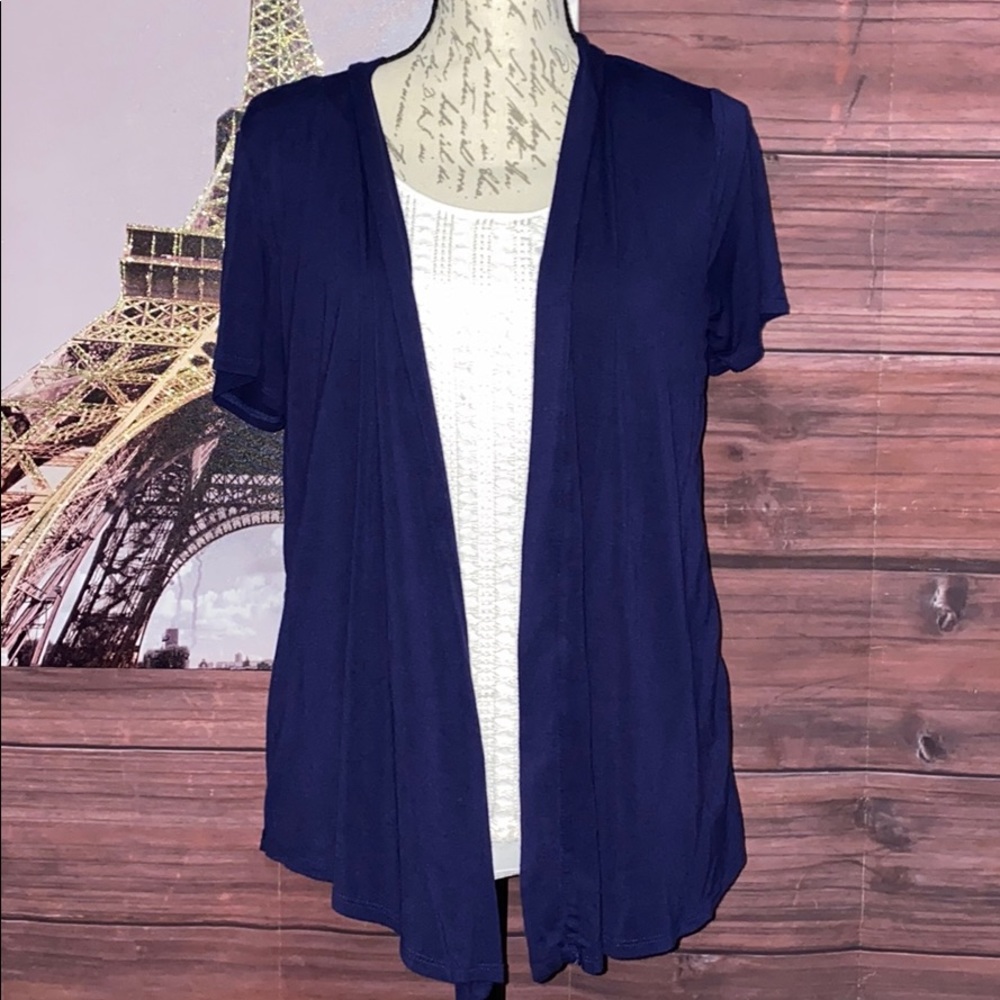 💥5/$25💥Naif Blouse